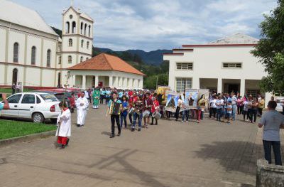 Maquiné realiza a VII Festa das comunidades