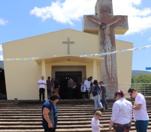 Paróquia Santo André Avelino festeja Nossa Senhora da Saúde, padroeira da Linha Solidão