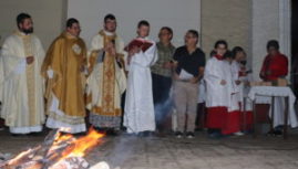 Paróquia Santo André Avelino encerra o Tríduo Pascal com a Celebração da Vigília Pascal