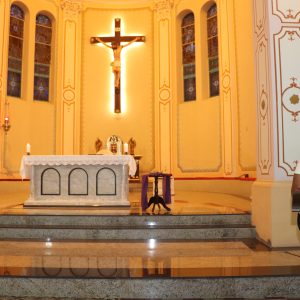 Paróquia Santo André Avelino celebra Quarta-feira de Cinzas e o início do tempo quaresmal